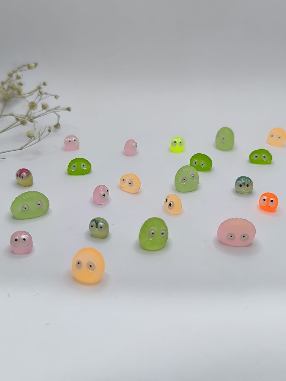 مجسمه دکوری شبتاب طرح میکروب