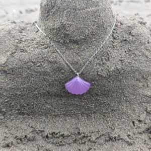 عکس و قیمت و معرفی گردنبند و آویز صدف شبتاب رنگی zinarin