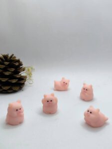 مجسمه دکوری کیوت طرح خوک