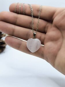 گردنبند سنگی کوارتز شفاف درشنت سفید با خواص و معنی زیبا