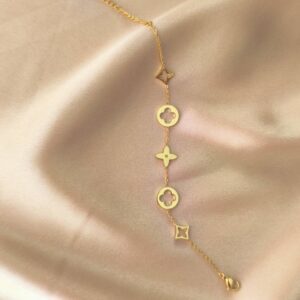 عکس و قیمت و معرفی دستبند زنانه استیل برند لویی ویتون طرح گل چهار پر و ستاره