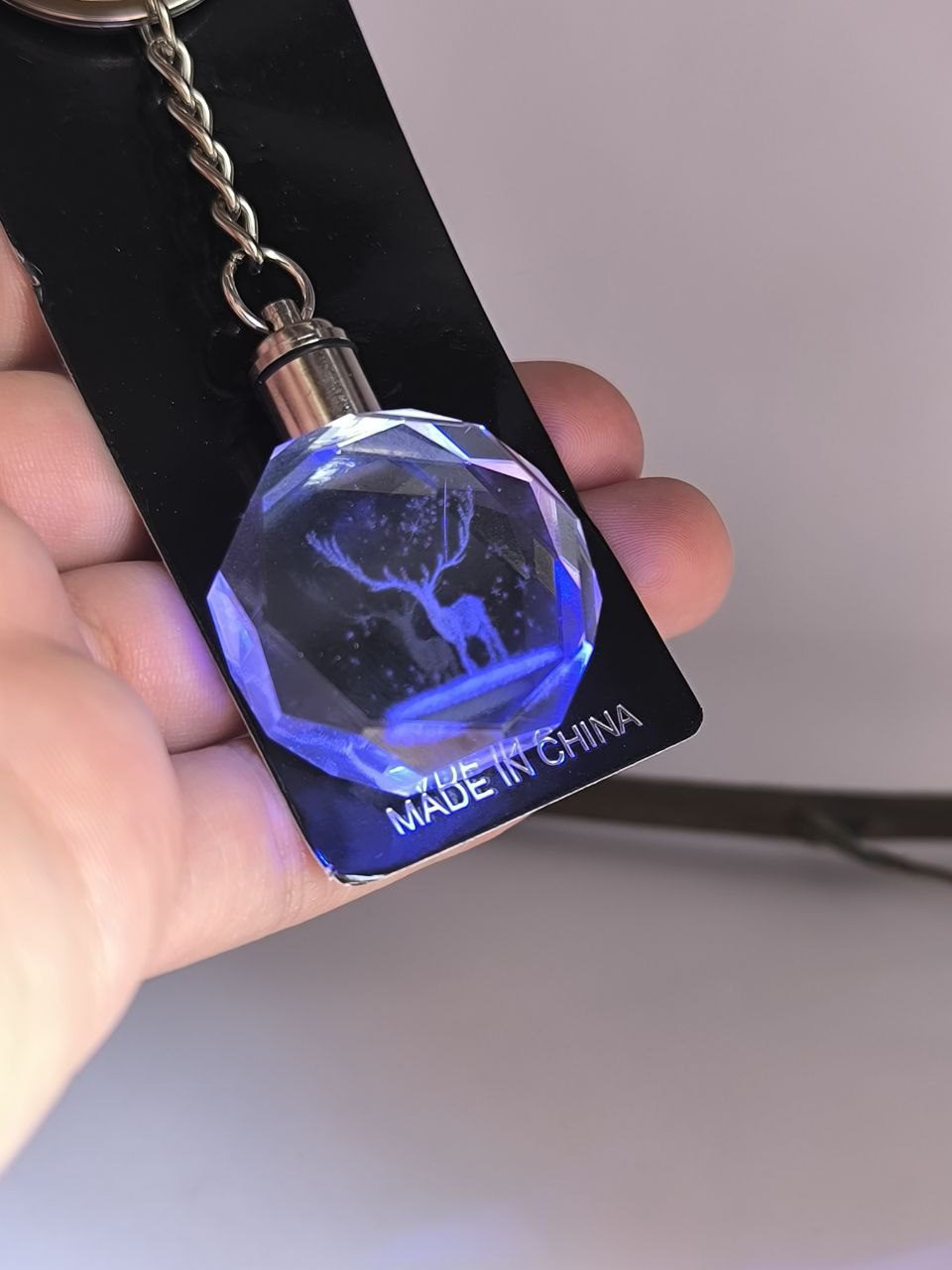 جاکلیدی رنگ عوض شو گوزن