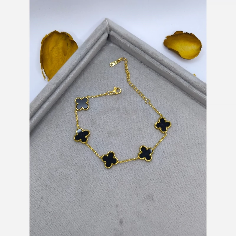 عکس و قیمت گردنبند ونکلیف مشکی طلایی جنس استیل