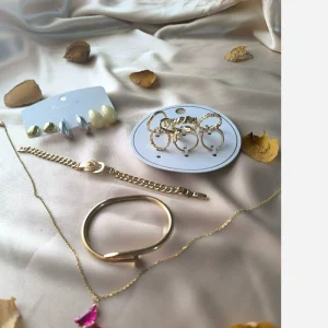 پک اکسسوری 6 تکه آرورا (Aurora) اکسسوری فروشی زینارین